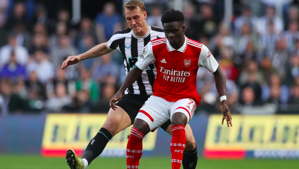  纽卡斯尔联进攻火力全开，客场大胜改写历史