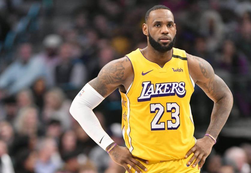  詹姆斯生涯总得分突破四万分大关，创历史新高